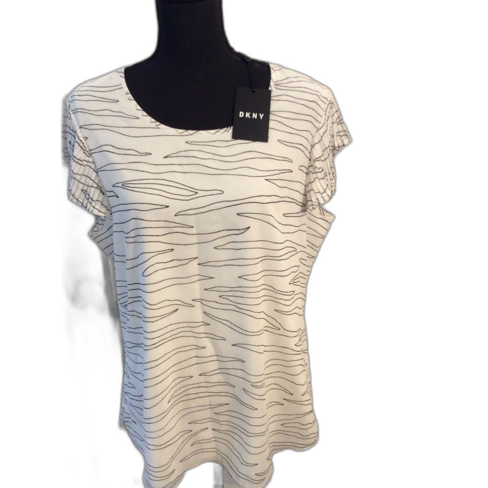 New DKNY White Black animal print All over Pattern XL Pleated short sleeves